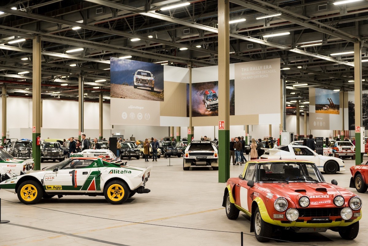 Una notte all’Heritage Hub: motori, musica e cultura si incontrano Una notte all’Heritage Hub: motori, musica e cultura si incontrano