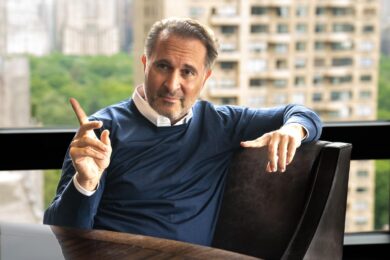 “Air” debutta in Italia, al cinema il film sull’accordo tra Nike e Micheal Jordan prodotto da Gerry Cardinale