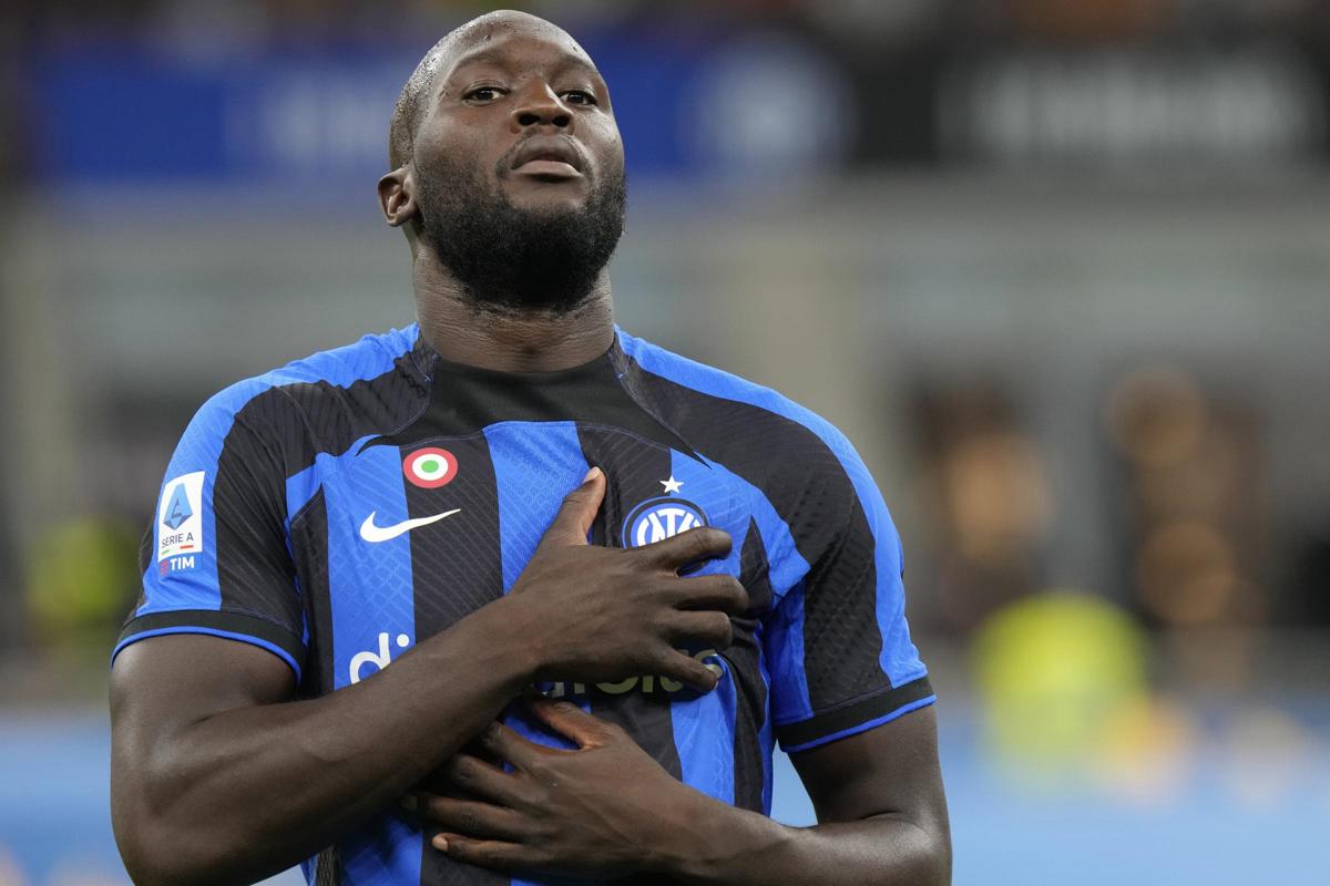 Lukaku, chiusa la curva della Juventus: 3 giornate a Cuadrado e 1 a Handanov Lukaku, chiusa la curva della Juventus: 3 giornate a Cuadrado e 1 a Handanov
