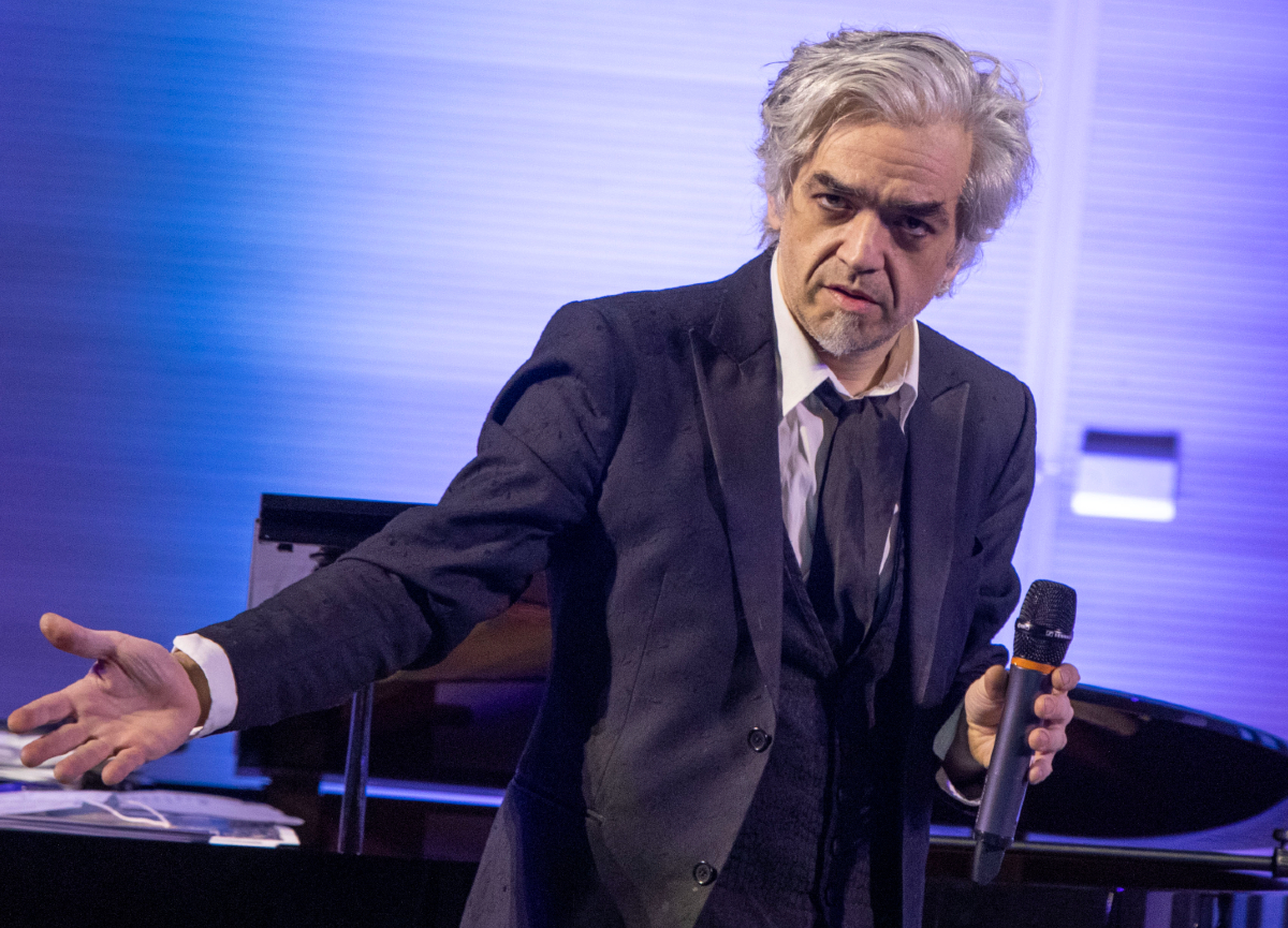 Morgan ad Affari: “Allergico ai leccaculo, sono libero e credo nella poesia” Morgan ad Affari: “Allergico ai leccaculo, sono libero e credo nella poesia”