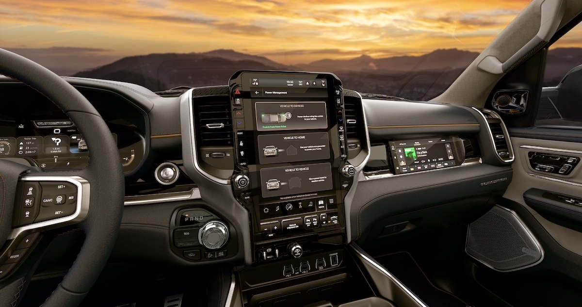 Nuovo Ram 1500 REV full-electric 2025 con un’autonomia fino (805 Km)
