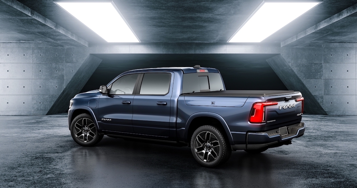 Nuovo Ram 1500 REV full-electric 2025 con un’autonomia fino (805 Km)