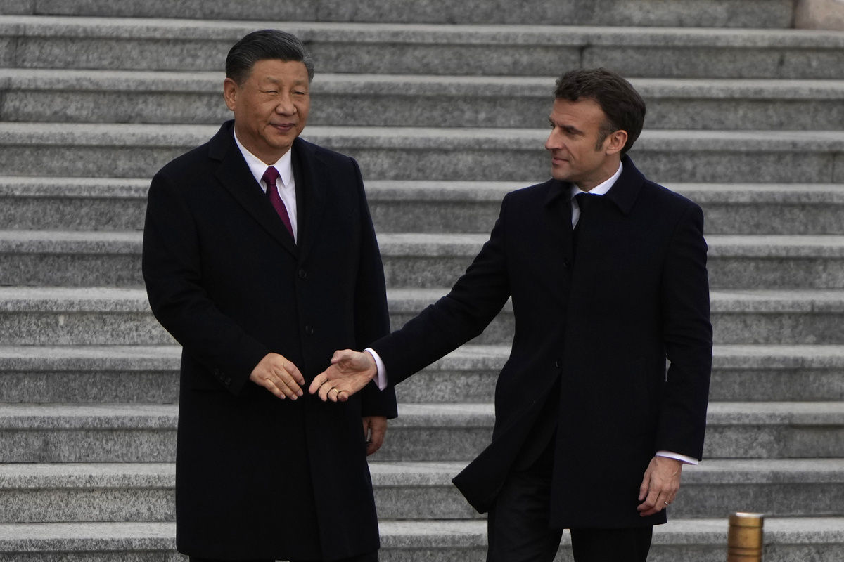 Da Macron un “bye bye” agli Stati Uniti: “Taiwan non è nell’interesse europeo” Da Macron un “bye bye” agli Stati Uniti: “Taiwan non è nell’interesse europeo”