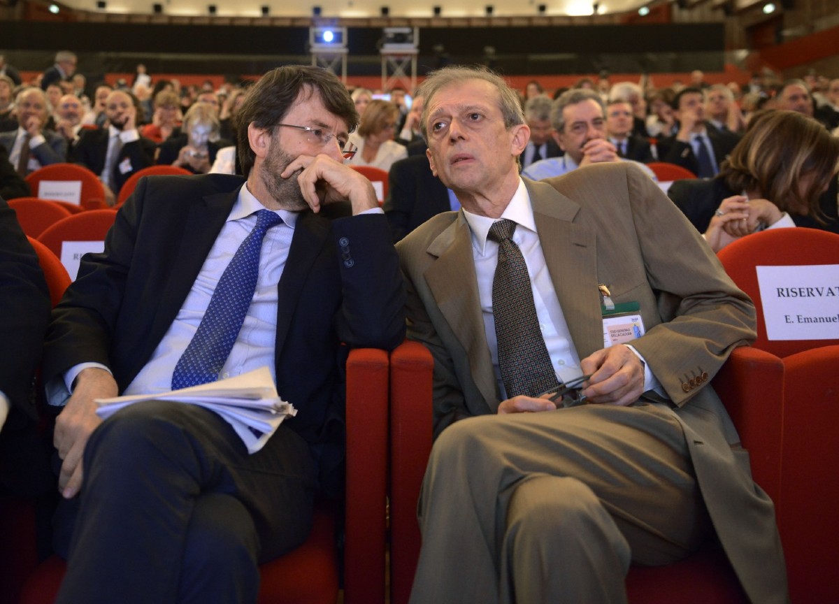 Schlein scontenta tutti. L'”anti inceneritore” Corrado all’ambiente è un caso Schlein scontenta tutti. L'”anti inceneritore” Corrado all’ambiente è un caso