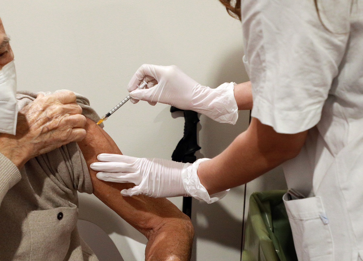 Moderna: “Stiamo sperimentando i vaccini anti-cancro. Pronti tra cinque anni” Moderna: “Stiamo sperimentando i vaccini anti-cancro. Pronti tra cinque anni”