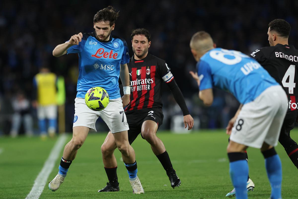 Milan-Napoli dove vederla: Sky? Canale 5? Prime Video? Champions in tv e streaming Milan-Napoli dove vederla: Sky? Canale 5? Prime Video? Champions in tv e streaming