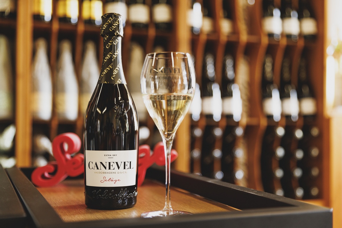 Canevel Spumanti presente a Vinitaly 2023 con un nuovo stand