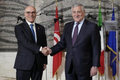 Migranti, Antonio Tajani: “Dalla Tunisia in arrivo 4mila lavoratori formati”