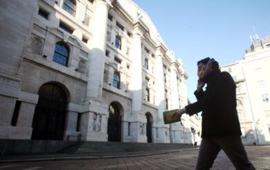 Enel perde oltre il 3%, su Leonardo: come reagiscono i mercati dopo le nomine