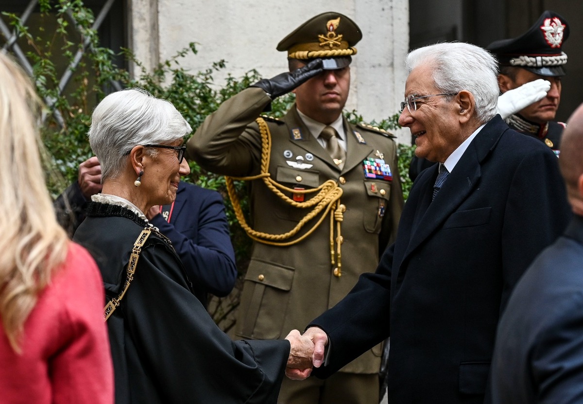 La Consulta bacchetta il Parlamento. Sciarra: “Troppi quesiti inascoltati” La Consulta bacchetta il Parlamento. Sciarra: “Troppi quesiti inascoltati”