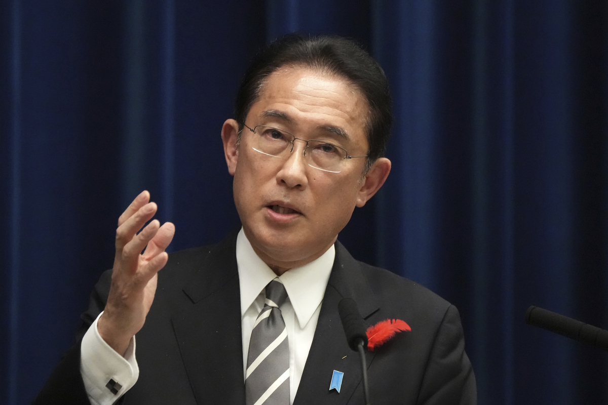 Giappone, attentato contro il premier Kishida. VIDEO Giappone, attentato contro il premier Kishida. VIDEO