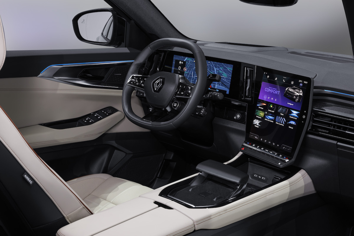 Nuova Renault Espace disponibile in Italia a 5 e 7 posti prezzi da 43.700 euro