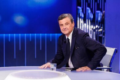 Calenda a scoppio ritardato su Renzi: non sapeva delle sue amicizie arabe?