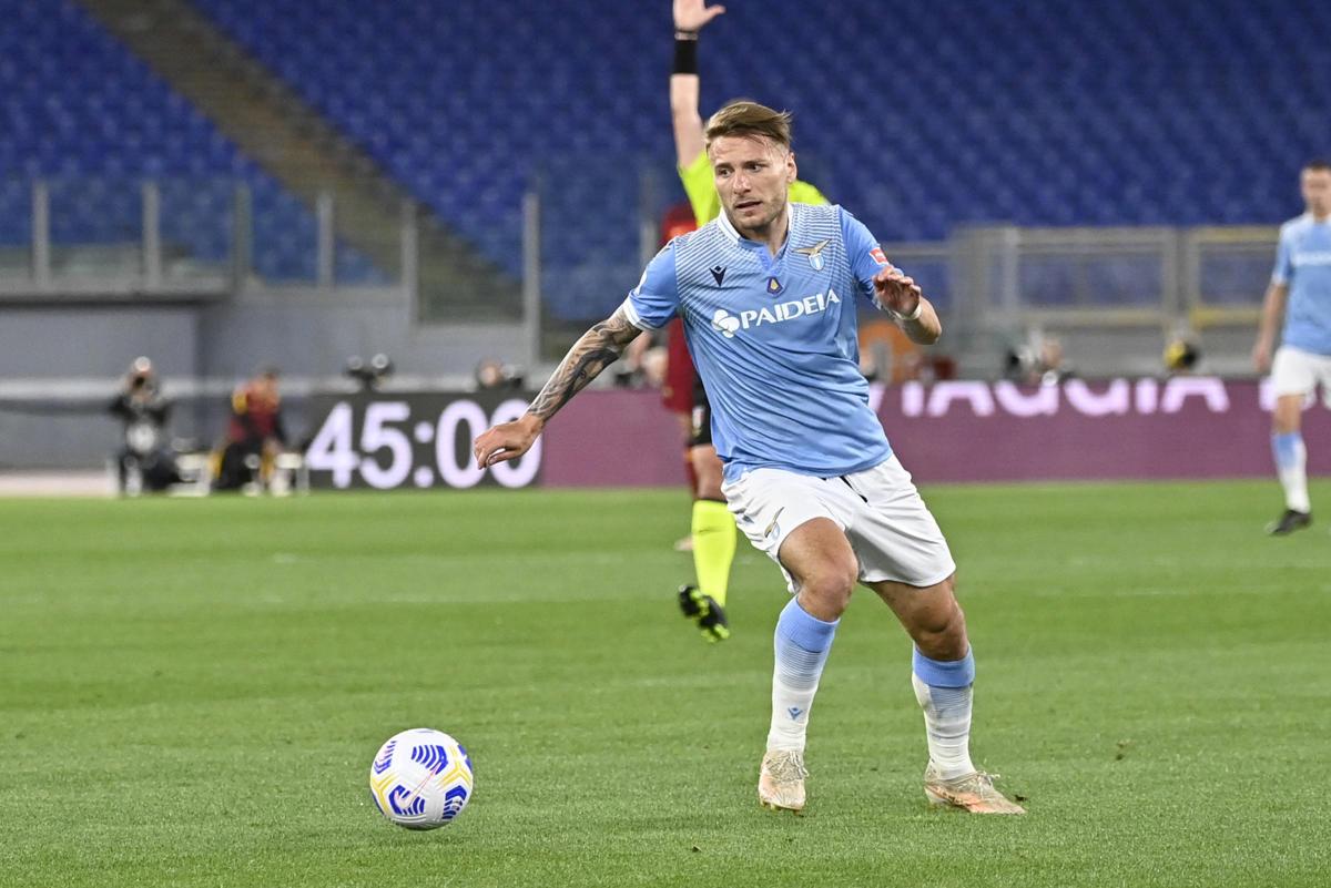 Da Lentini a Immobile: tutti i calciatori che si sono schiantati in macchina Da Lentini a Immobile: tutti i calciatori che si sono schiantati in macchina