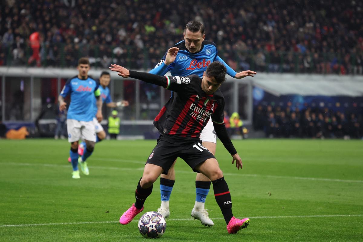 Napoli-Milan dove vederla: Canale 5 o Sky? Mediaset Infinity o Prime Video? Napoli-Milan dove vederla: Canale 5 o Sky? Mediaset Infinity o Prime Video?