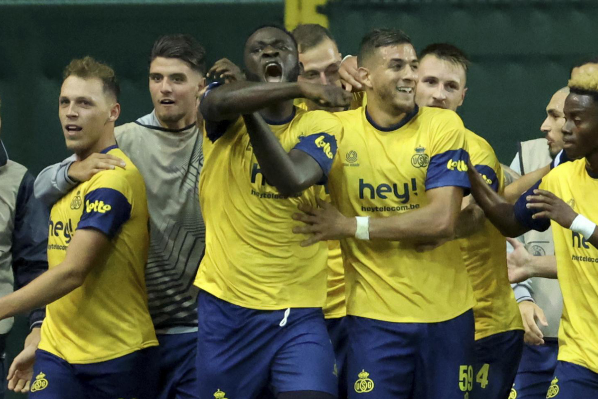 Chi è Victor Boniface, il nuovo Osimhen (con Giroud) nel Milan 2023/2024 Chi è Victor Boniface, il nuovo Osimhen (con Giroud) nel Milan 2023/2024