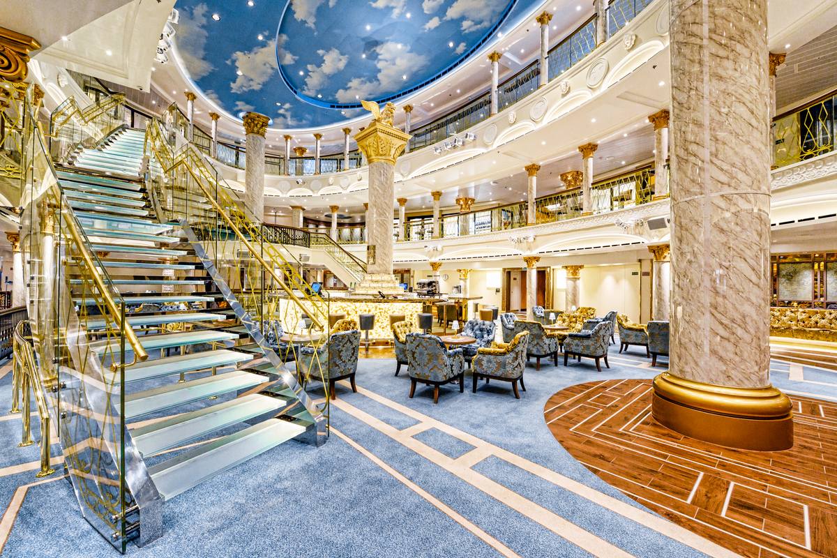 Venezia divorata: in estate più posti letto per i turisti che per i residenti