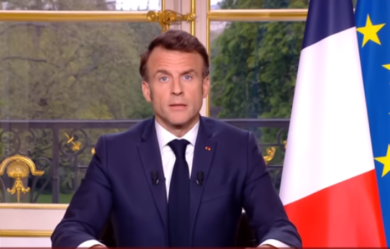 Pensioni, rabbia contro Macron. Il presidente francese: “Riforma necessaria”