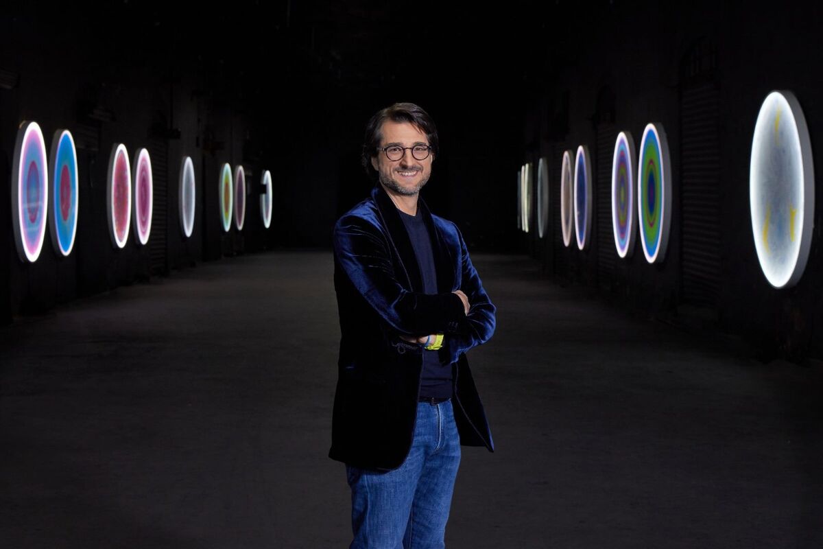 La seconda vita del super-avvocato Simontacchi: un’esperienza multisensoriale La seconda vita del super-avvocato Simontacchi: un’esperienza multisensoriale
