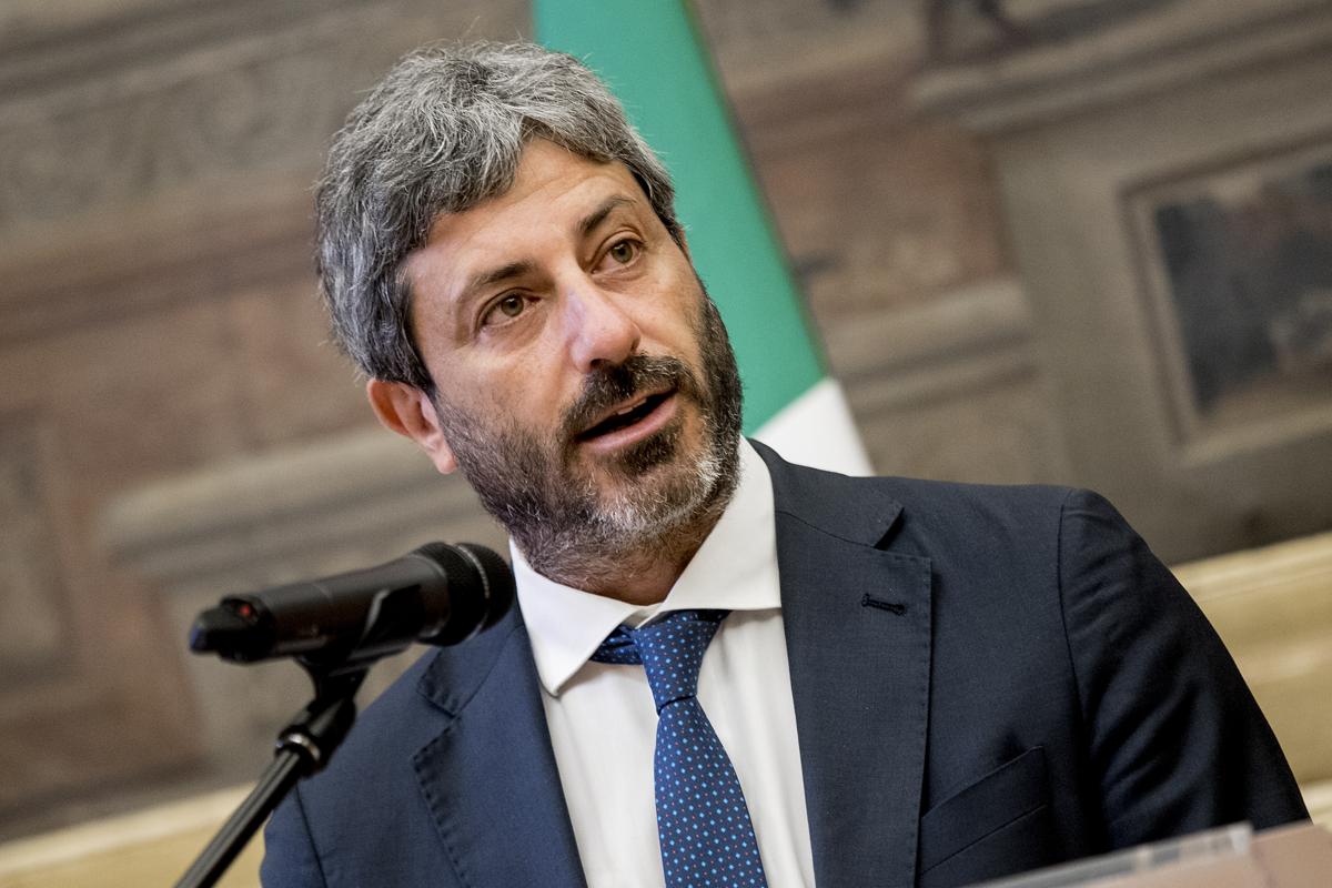 Fico ad Affari: “Io di sinistra? Sì, ma deluso. Il M5s deve fare il suo percorso” Fico ad Affari: “Io di sinistra? Sì, ma deluso. Il M5s deve fare il suo percorso”