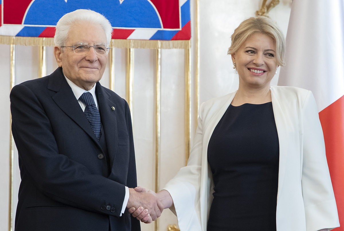 Mattarella in visita a Bratislava: “L’Italia sosterrà sempre l’Ucraina” Mattarella in visita a Bratislava: “L’Italia sosterrà sempre l’Ucraina”