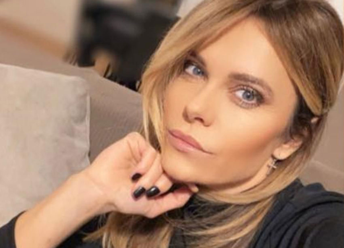 Roma, Hoara Borselli scippata in pieno Centro: “Siamo prede, film da paura” Roma, Hoara Borselli scippata in pieno Centro: “Siamo prede, film da paura”