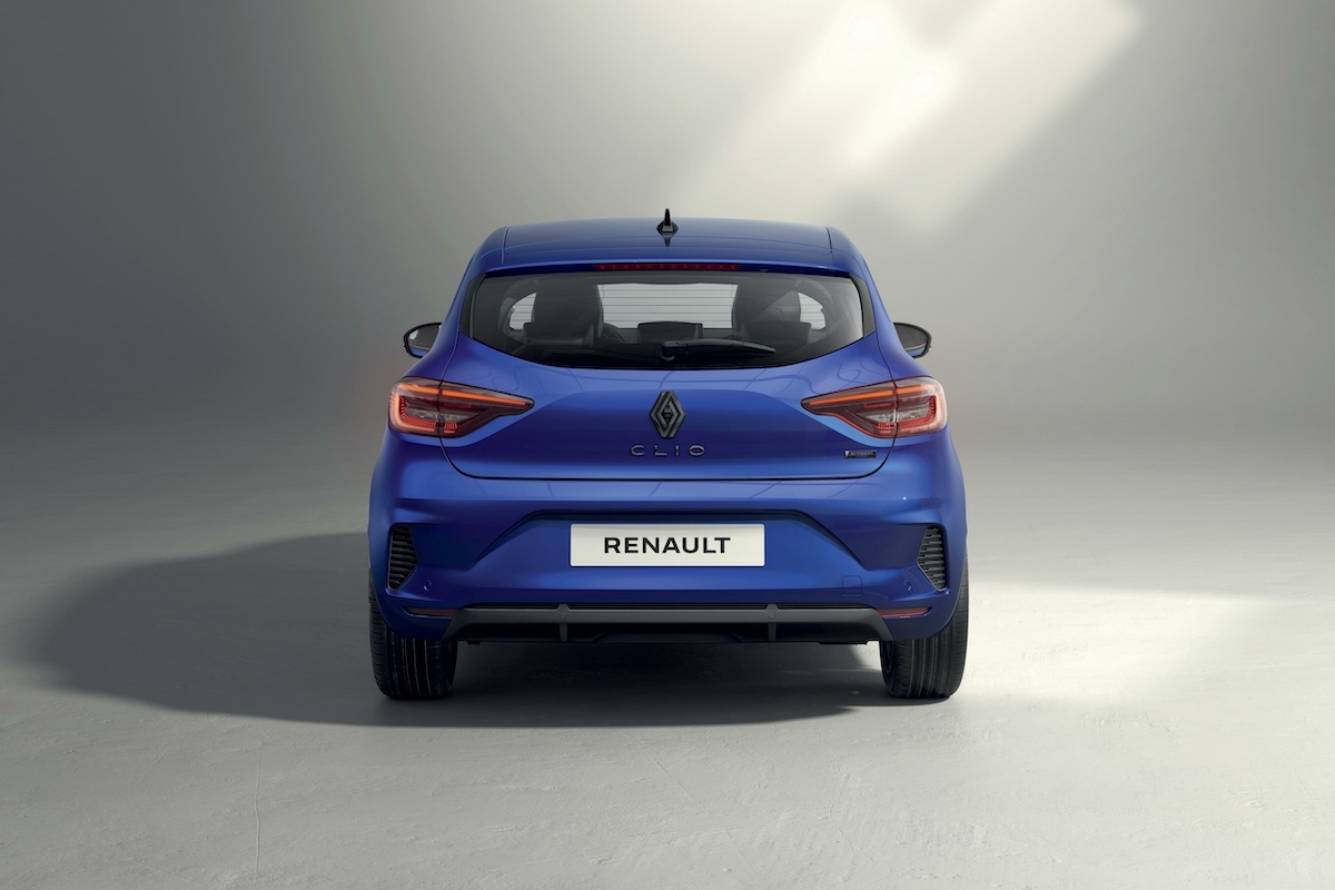 Renault accende i riflettori sulla nuova Clio E-Tech full hybrid