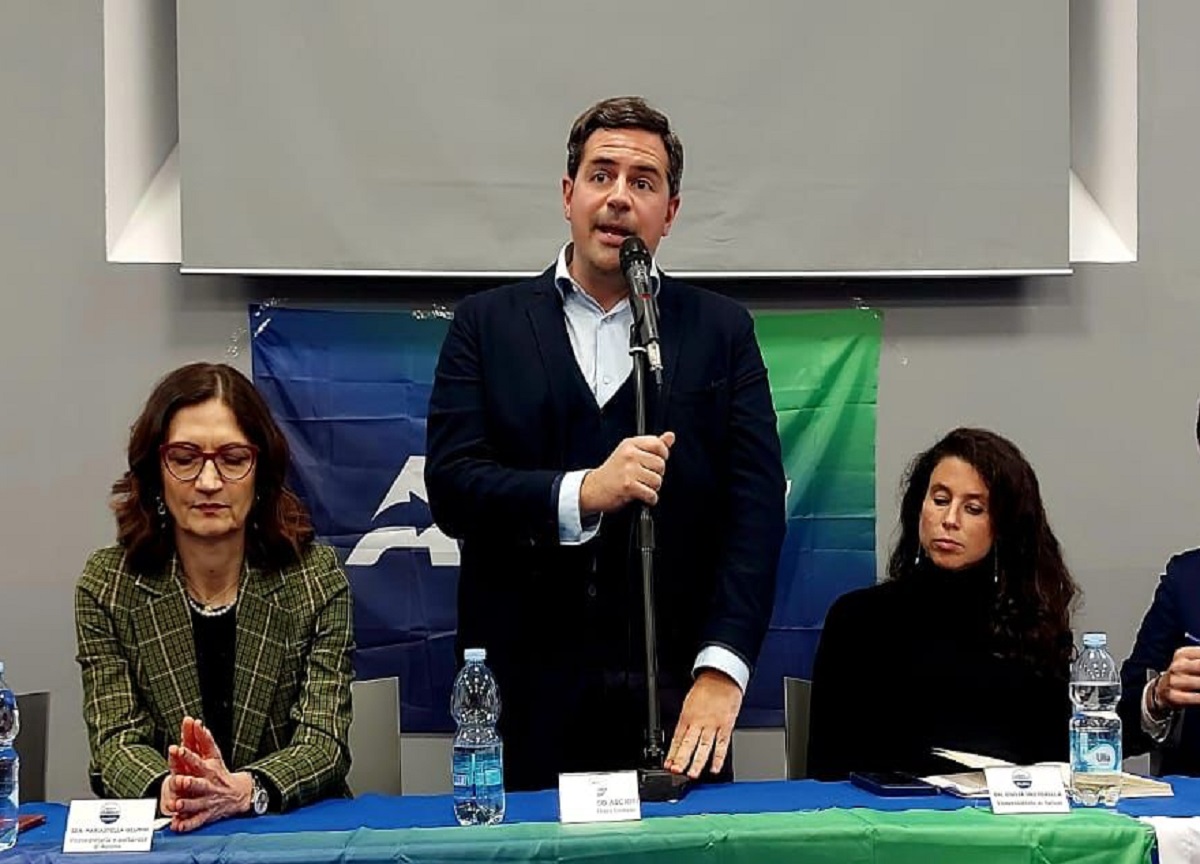 Francesco Ascioti: “Uscire dalle formule e pensare ai temi” Francesco Ascioti: “Uscire dalle formule e pensare ai temi”