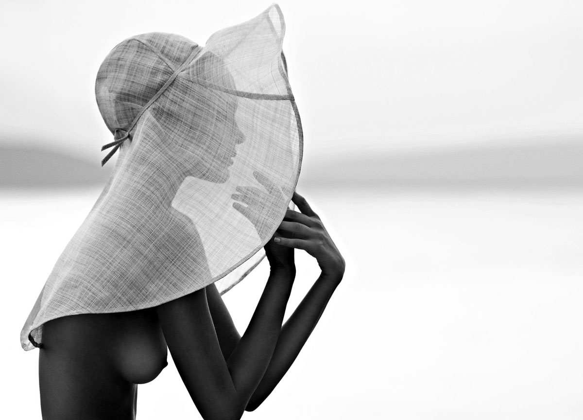 Forma di donna, la mostra fotografica da brivido con Glaviano e Newton a Roma