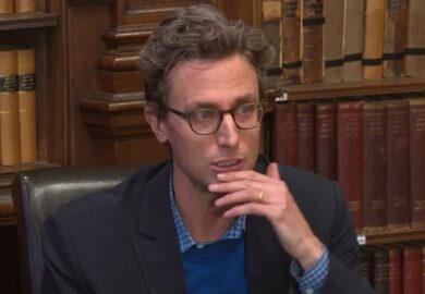 BuzzFeed chiude la divisione News, a casa 60 persone. Le foto dei gattini non pagano più come prima