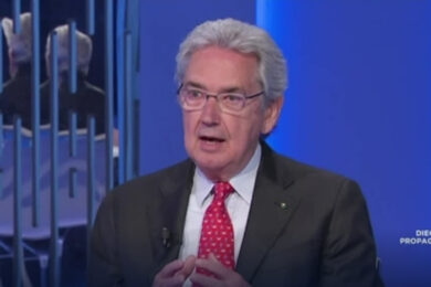 Lilli Gruber, Bernabè in contropiede a Otto e Mezzo: “Meloni? Economia italiana migliore di altri”