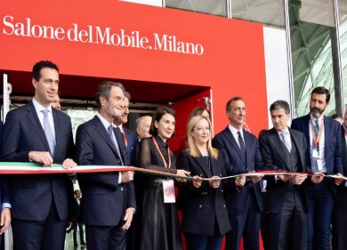 Salone del Mobile: 300mila visitatori, +15%. Porro: “Abbiamo riacceso Milano”