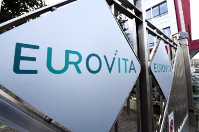 Eurovita, risparmi congelati e 350 mila clienti in rivolta. Rischio default