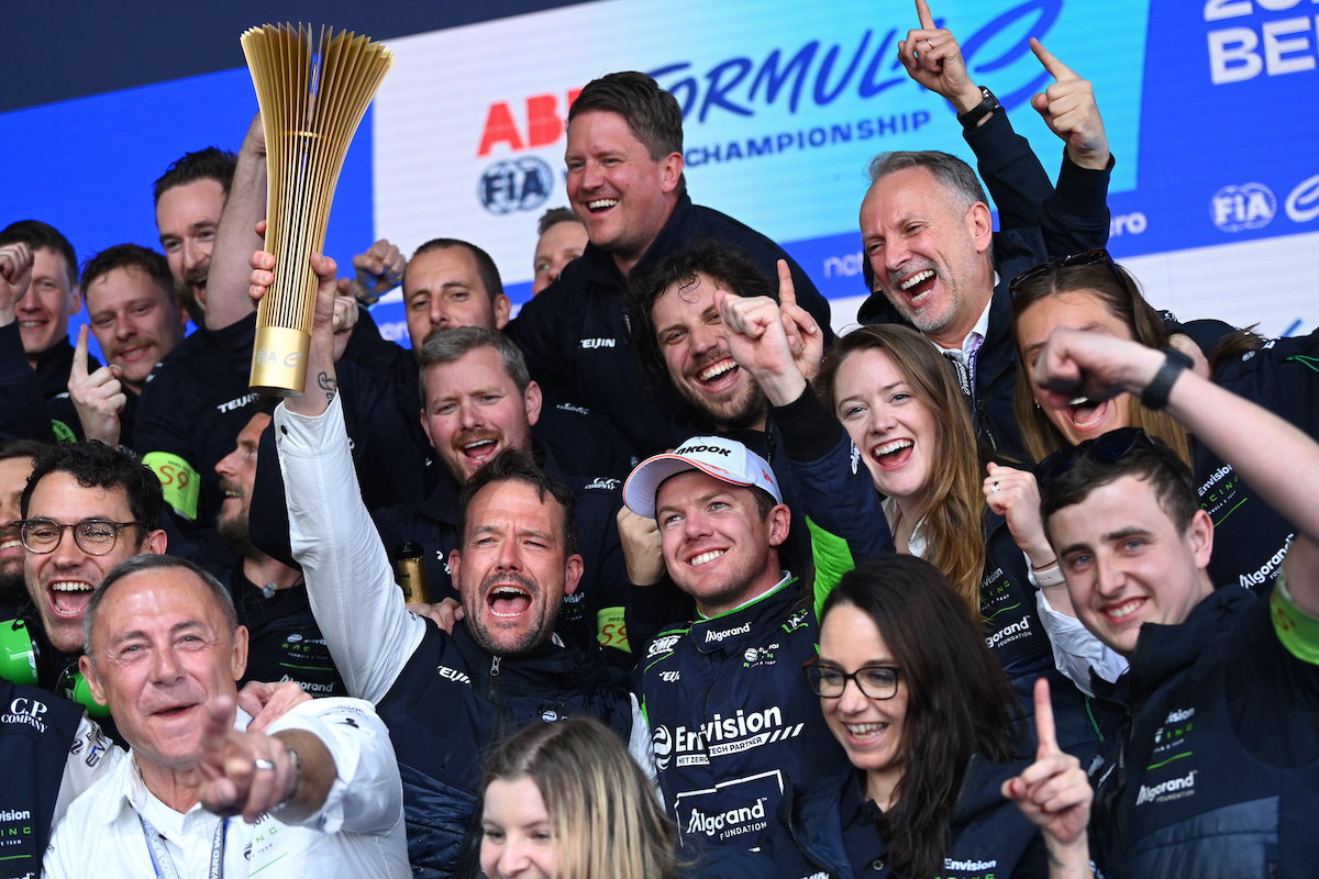 Formula E: Nick Cassidy vince la seconda gara di Berlino