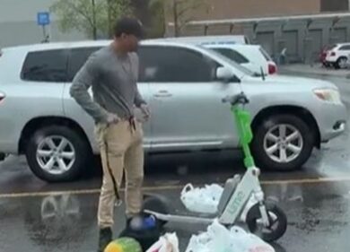 L’auto è inutile per fare la spesa, metodo alternativo Made in Usa. VIDEO