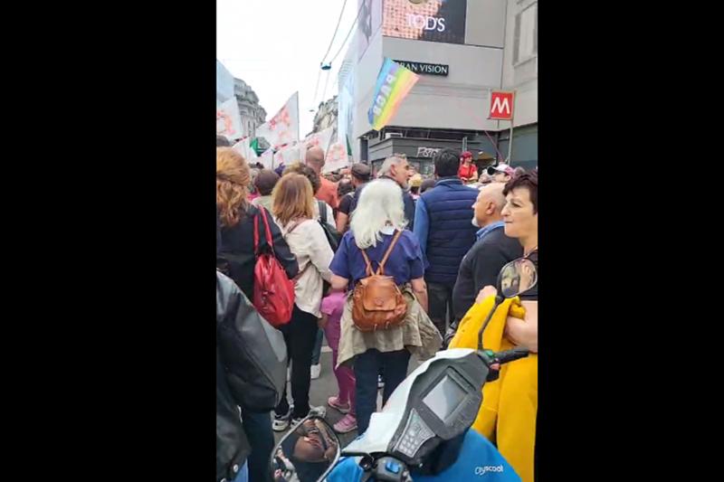 25 Aprile, 80mila in corteo a Milano. I video di Affaritaliani.it 25 Aprile, 80mila in corteo a Milano. I video di Affaritaliani.it