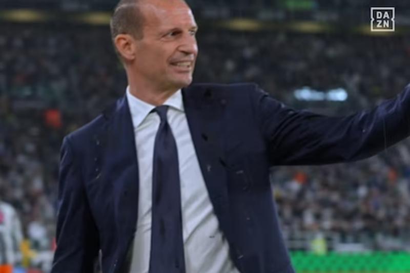 Allegri, la frase urlata alla panchina del Napoli sullo Scudetto: video virale Allegri, la frase urlata alla panchina del Napoli sullo Scudetto: video virale