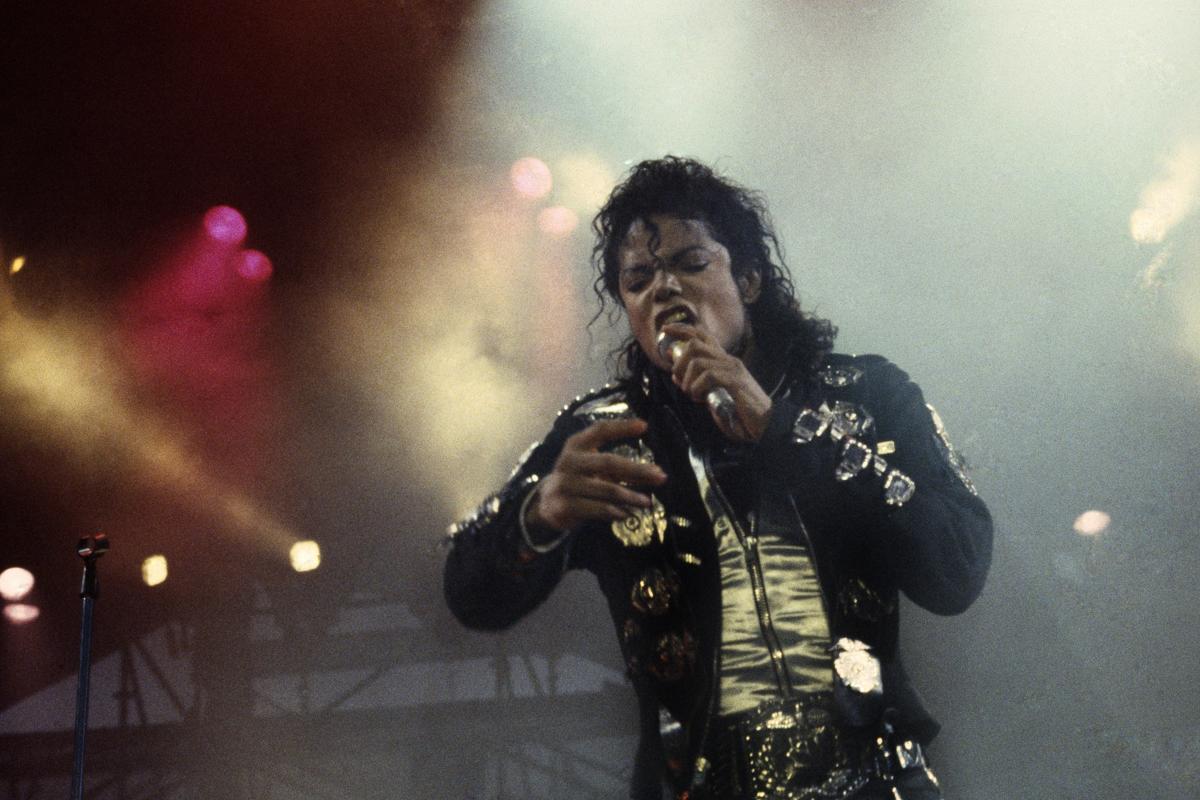 Michael Jackson, la madre contesta l’eredità in tribunale. Guerra nonna-nipoti Michael Jackson, la madre contesta l’eredità in tribunale. Guerra nonna-nipoti