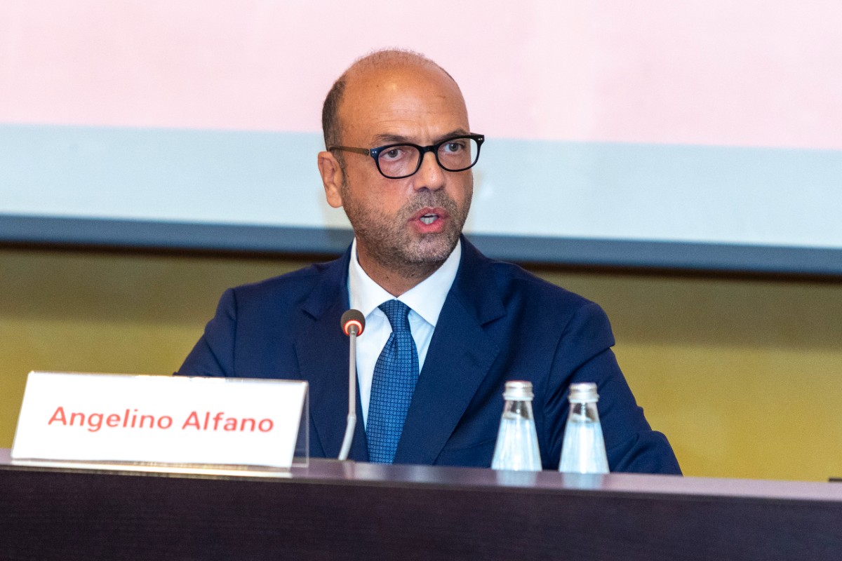 Angelino Alfano fa carriera: è stato eletto presidente Astm Angelino Alfano fa carriera: è stato eletto presidente Astm
