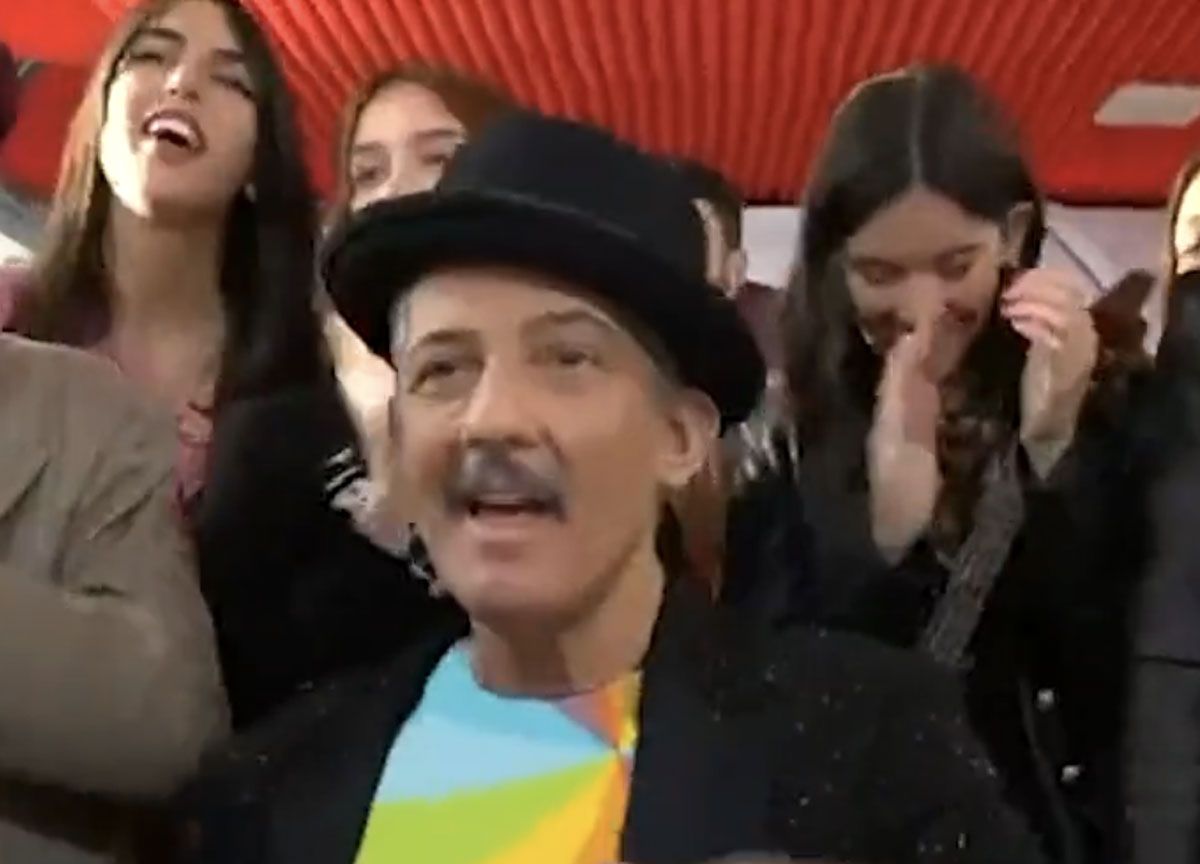 “Open to Meraviglia? Un plagio”, Fiorello: “Santanchè ha copiato Gualtieri”