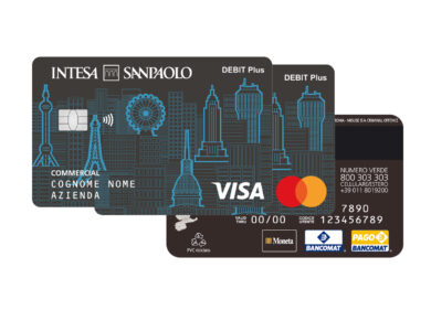 Intesa Sanpaolo, arriva la prima carta di pagamento 100% green