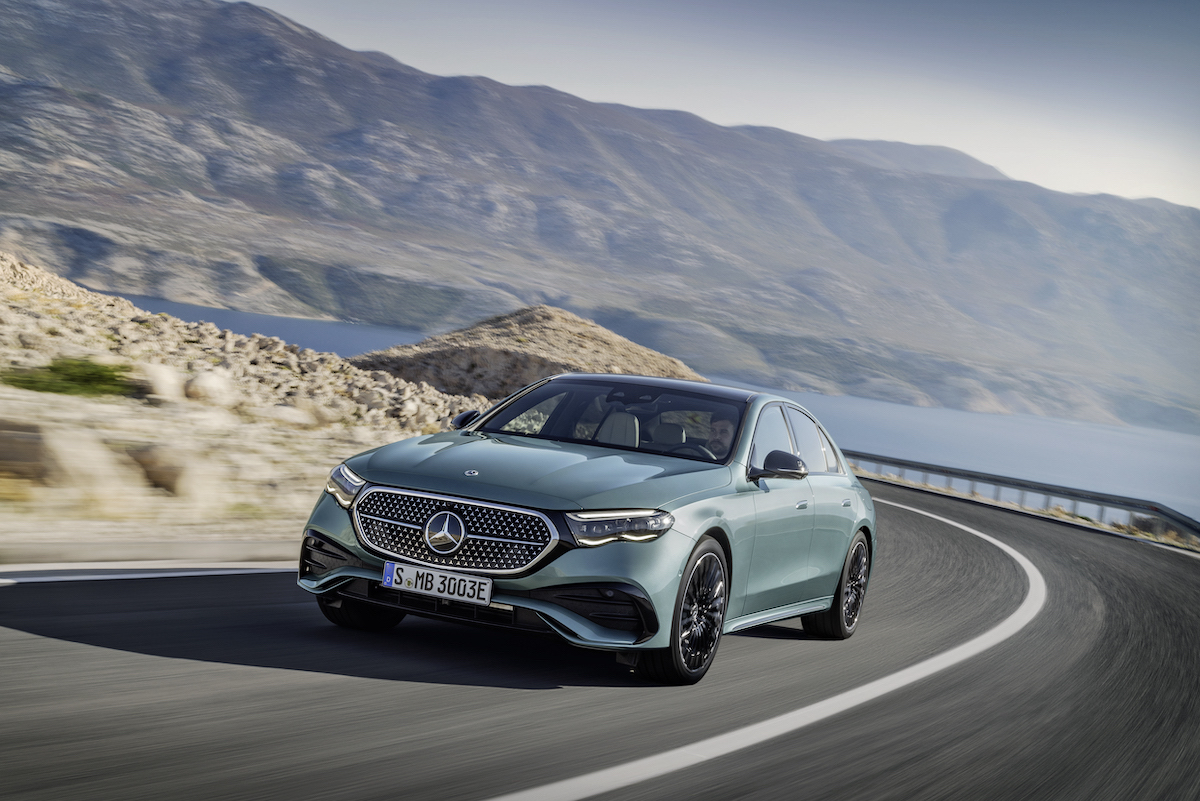 Mercedes, Nuova Classe E, spaziosa verde e digitale Mercedes, Nuova Classe E, spaziosa verde e digitale