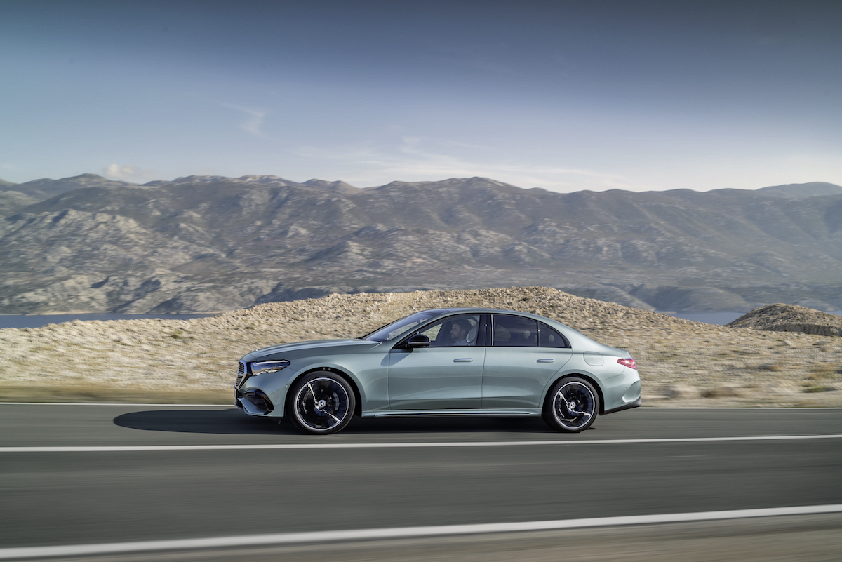 Mercedes, Nuova Classe E, spaziosa verde e digitale Mercedes, Nuova Classe E, spaziosa verde e digitale