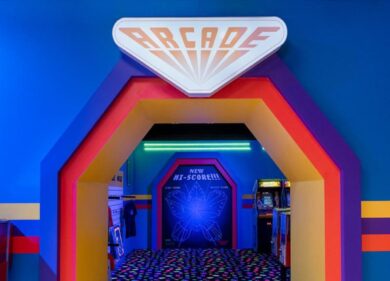 Stranger Things: a Milano apre il pop up più grande d’Europa. FOTO