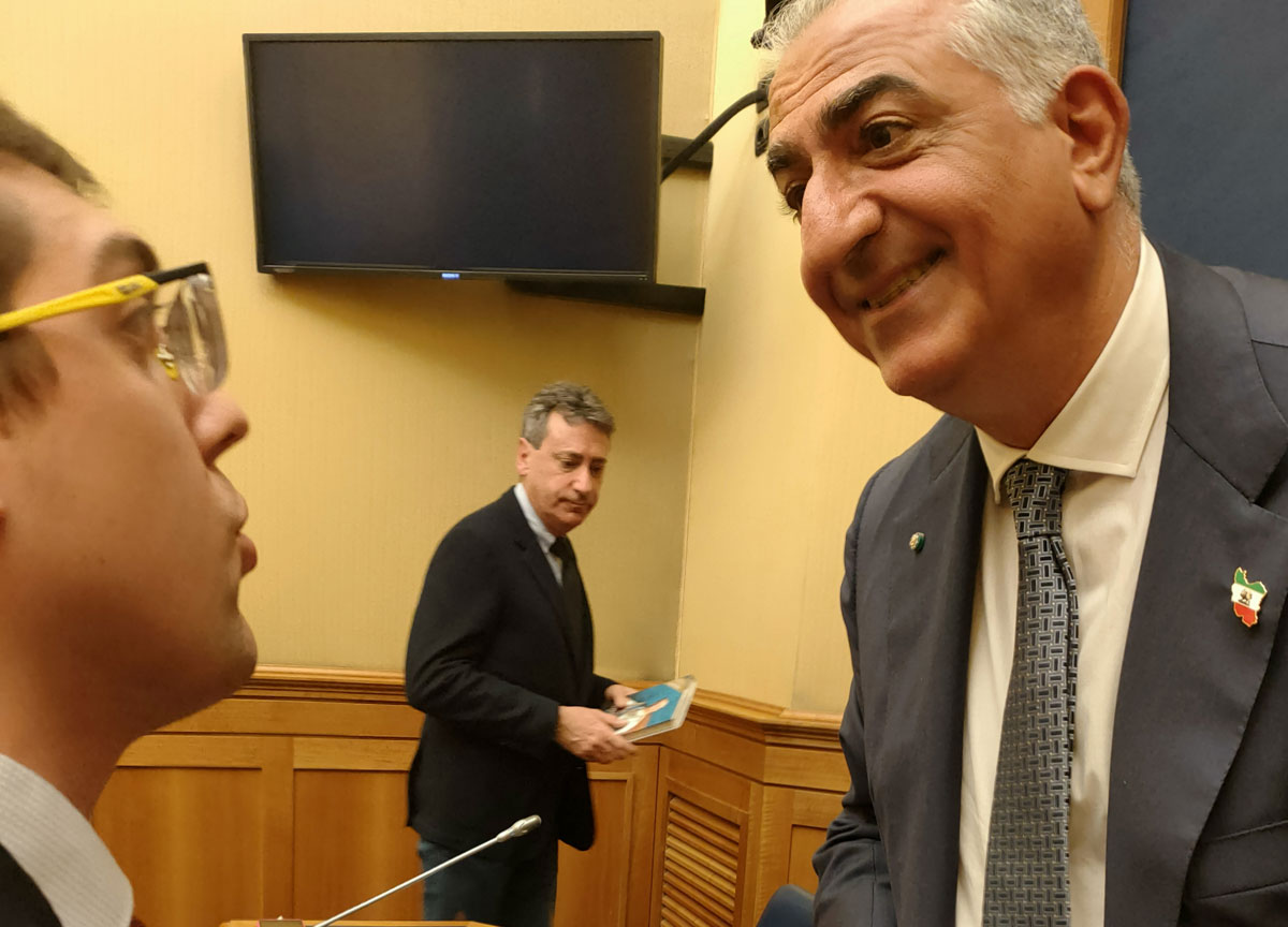 Scià di Persia Reza Ciro a Roma “Il regime dell’Iran cadrà, noi saremo pronti” Scià di Persia Reza Ciro a Roma “Il regime dell’Iran cadrà, noi saremo pronti”