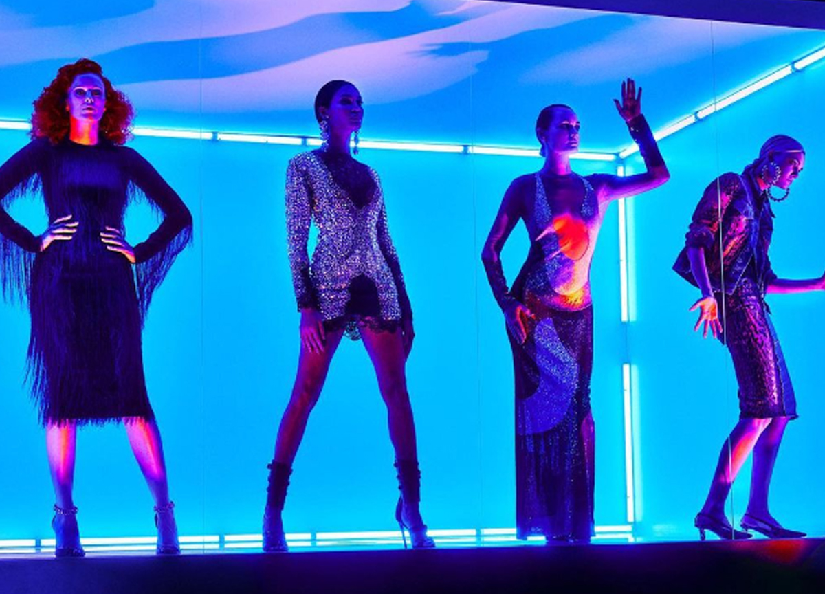 Tom Ford dice addio alla moda, dopo l’ultima sfilata si butta nel cinema Tom Ford dice addio alla moda, dopo l’ultima sfilata si butta nel cinema