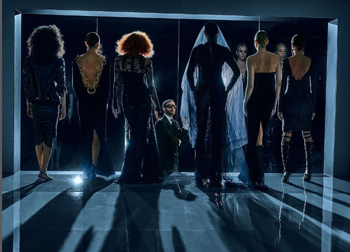 Tom Ford dice addio alla moda, dopo l’ultima sfilata si butta nel cinema Tom Ford dice addio alla moda, dopo l’ultima sfilata si butta nel cinema