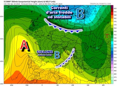 Meteo weekend, caldo finito. Piogge abbondanti, anche il Primo Maggio