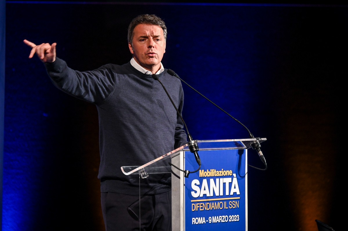 Renzi: “Meloni regge. Crisi? La aiuta Conte. Alle Europee obiettivo 10%” Renzi: “Meloni regge. Crisi? La aiuta Conte. Alle Europee obiettivo 10%”