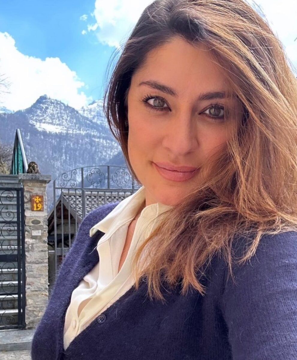 Elisa Isoardi, allenamento duro e fisico mozzafiato. Le foto piccanti della conduttrice Rai